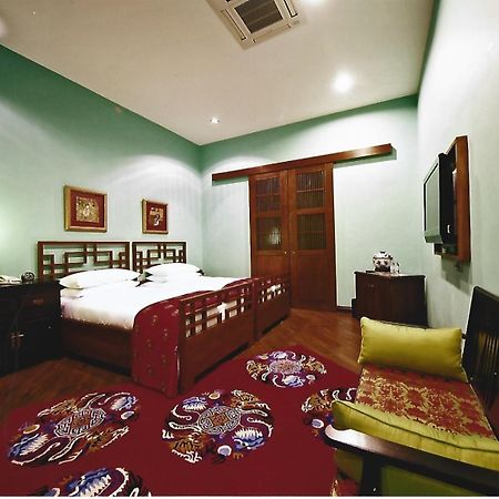 Indulgence Living Hotel Ипох Екстериор снимка