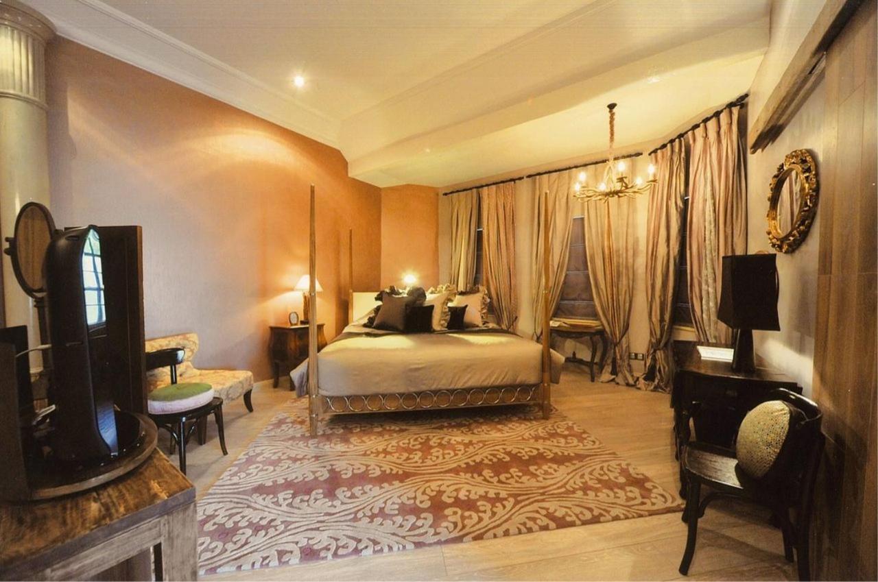 Indulgence Living Hotel Ипох Екстериор снимка