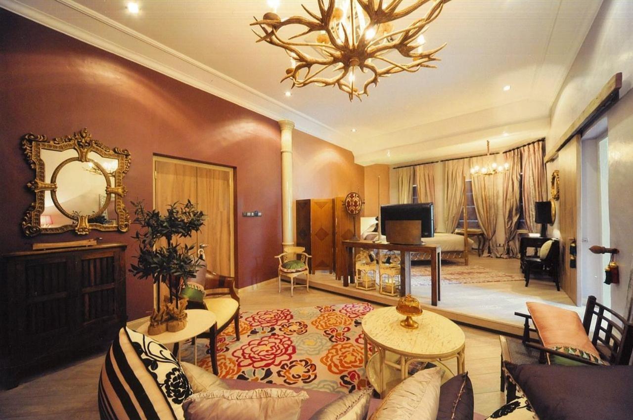 Indulgence Living Hotel Ипох Екстериор снимка